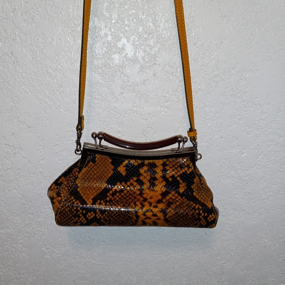 Patricia Nash Handbags - Patricia Nash Snake Print Purse EUC